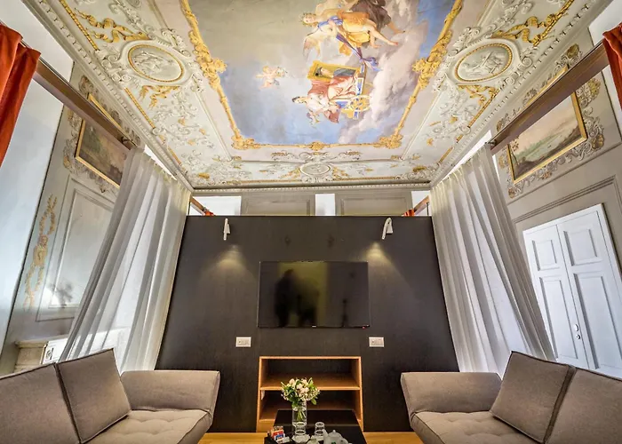 La Scaletta Al Ponte Vecchio 4* Florence