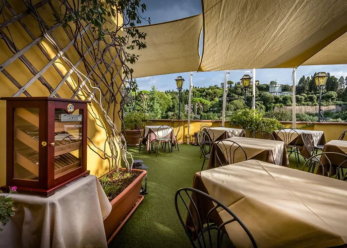 La Scaletta Al Ponte Vecchio Florence