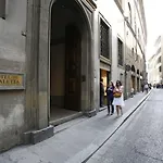 La Scaletta Al Ponte Vecchio Отель
