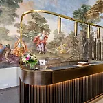 Отель La Scaletta Al Ponte Vecchio Флоренция
