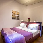 La Scaletta Al Ponte Vecchio 4* Флоренция