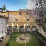 La Scaletta Al Ponte Vecchio Флоренция