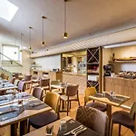 La Scaletta Al Ponte Vecchio Отель 4*