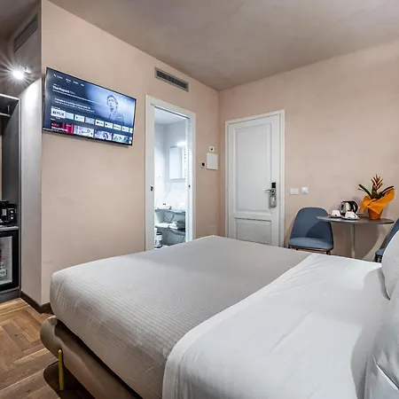 La Scaletta Al Ponte Vecchio 4*