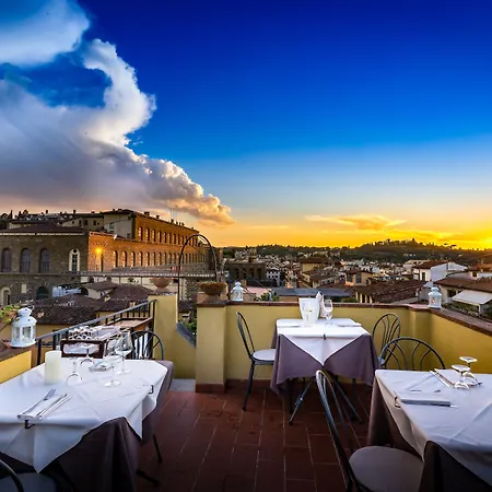 La Scaletta Al Ponte Vecchio Firenze