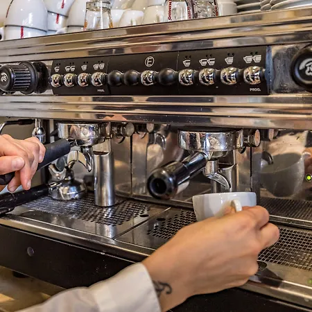 La Scaletta Al Ponte Vecchio 酒店 4*