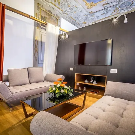 酒店 La Scaletta Al Ponte Vecchio 4*