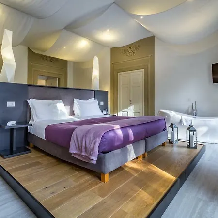 La Scaletta Al Ponte Vecchio Szálloda Firenze