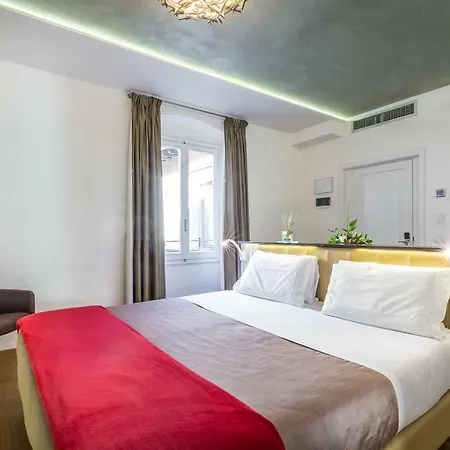 酒店 La Scaletta Al Ponte Vecchio 4*