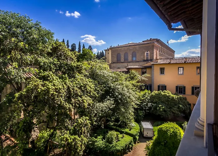 La Scaletta Al Ponte Vecchio Hotel Florence