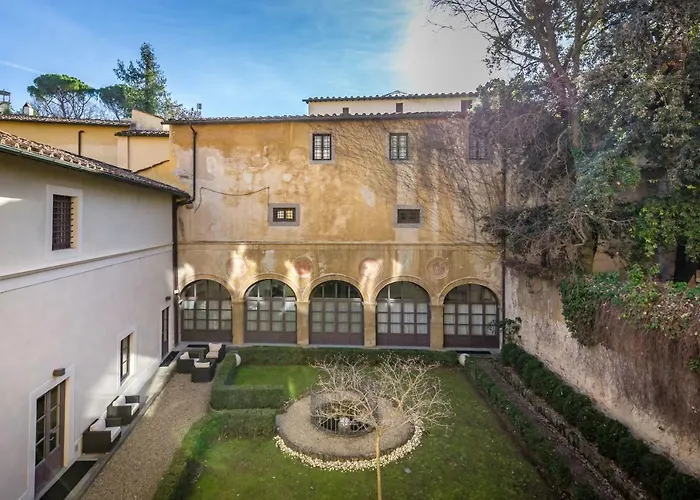 La Scaletta Al Ponte Vecchio Florence