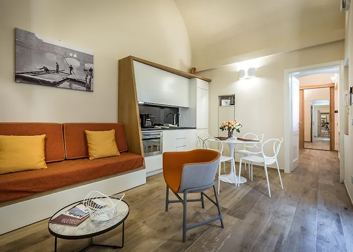 La Scaletta Al Ponte Vecchio 4*