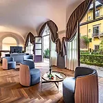 La Scaletta Al Ponte Vecchio Otel 4*