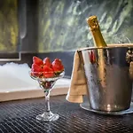 Otel La Scaletta Al Ponte Vecchio 4*