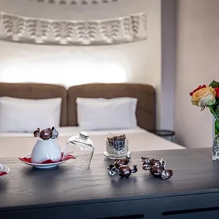 Отель La Scaletta Al Ponte Vecchio 3*