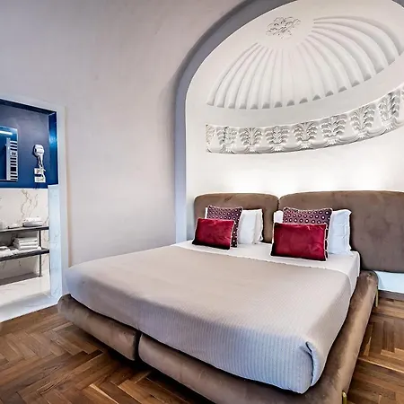 Отель La Scaletta Al Ponte Vecchio Флоренция