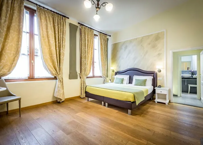 La Scaletta Al Ponte Vecchio 4*